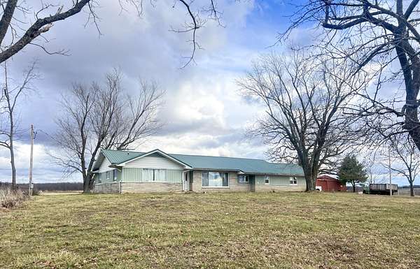 8 Acres of Land with Home for Sale in Mountain Grove, Missouri