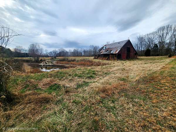 4.8 Acres of Residential Land for Sale in Clarksville, Tennessee