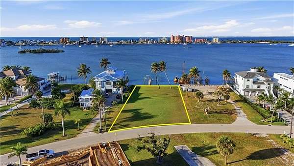 0.48 Acres of Residential Land for Sale in Fort Myers Beach, Florida