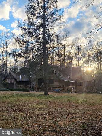 8 Acres of Residential Land with Home for Sale in Clayton, Delaware