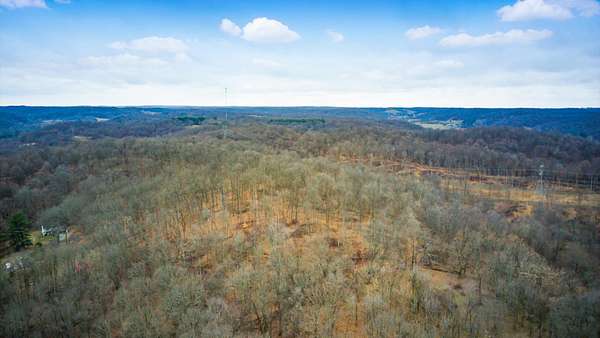 41.6 Acres of Recreational Land for Sale in Newark, Ohio