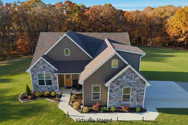 6.65 Acres of Residential Land with Home for Sale in Hartsburg, Missouri