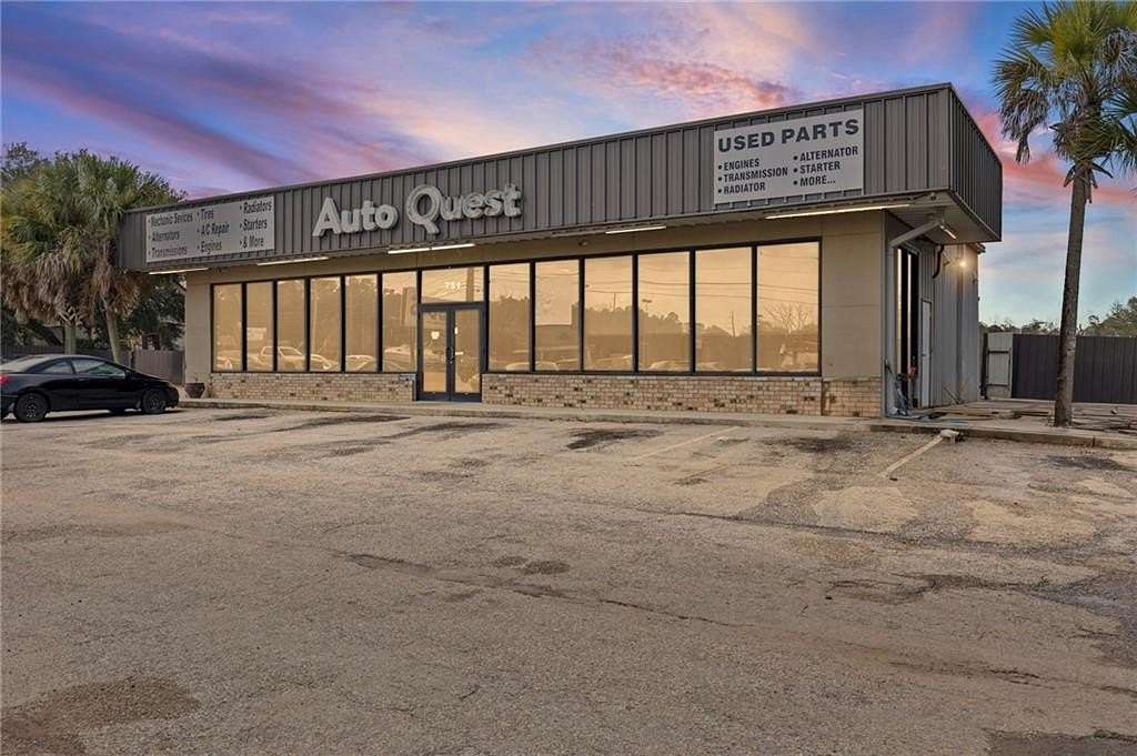 5.66 Acres of Commercial Land for Sale in Mobile, Alabama