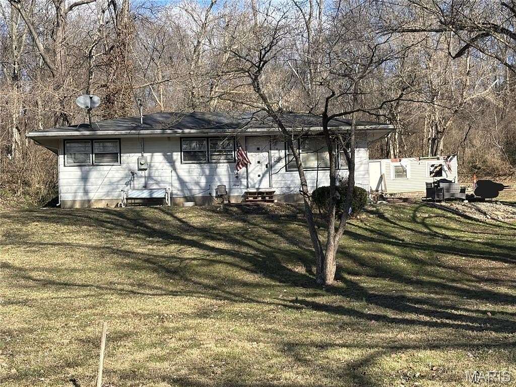 3 Acres of Land with Home for Sale in Caseyville, Illinois