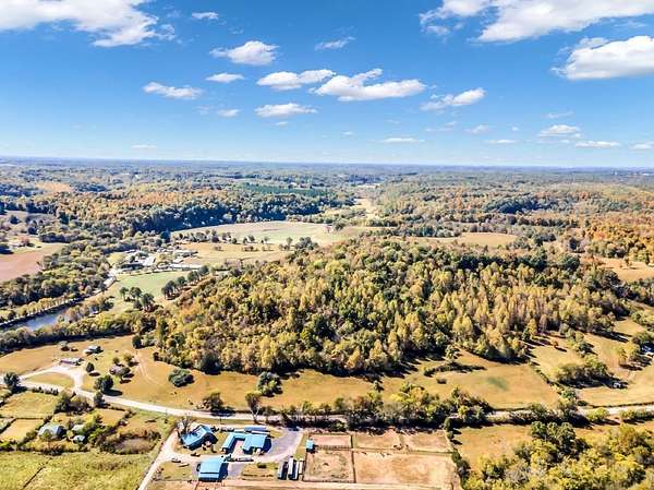 5 Acres of Residential Land for Sale in Lynnville, Tennessee