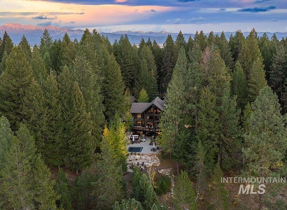 2.88 Acres of Land with Home for Sale in McCall, Idaho