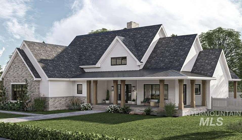 5 Acres of Residential Land with Home for Sale in Emmett, Idaho