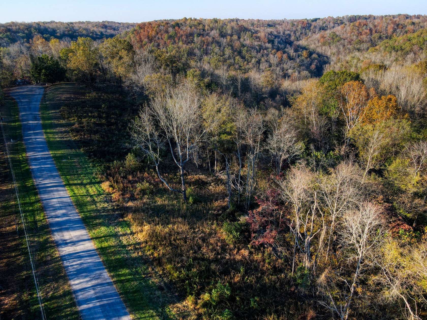 5.47 Acres of Land for Sale in Ashland City, Tennessee