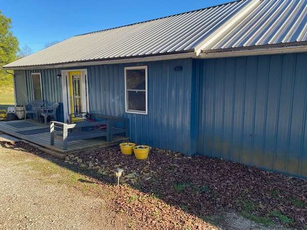 5 Acres of Residential Land with Home for Sale in Leoma, Tennessee