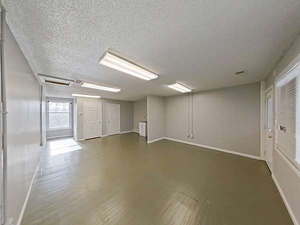 0.99 Acres of Improved Commercial Land for Lease in Old Hickory, Tennessee