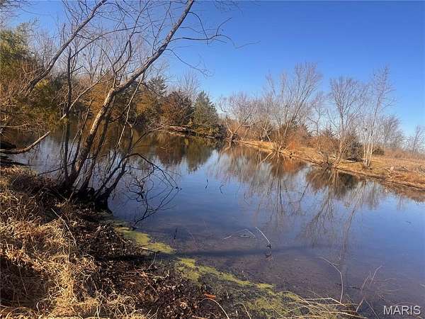 4.7 Acres of Residential Land for Sale in Warrenton, Missouri