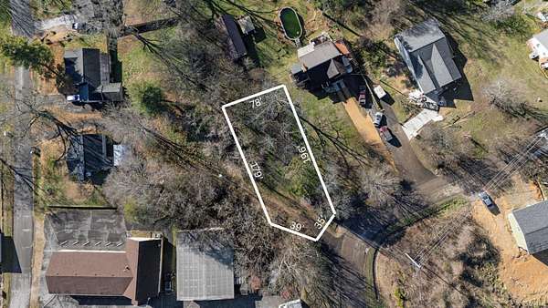 0.33 Acres of Mixed-Use Land for Sale in Rossville, Georgia