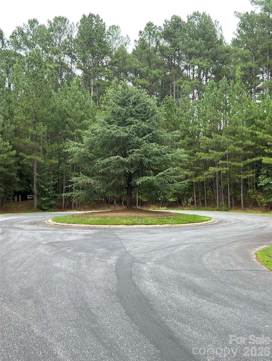 1.25 Acres of Residential Land for Sale in Granite Falls, North Carolina
