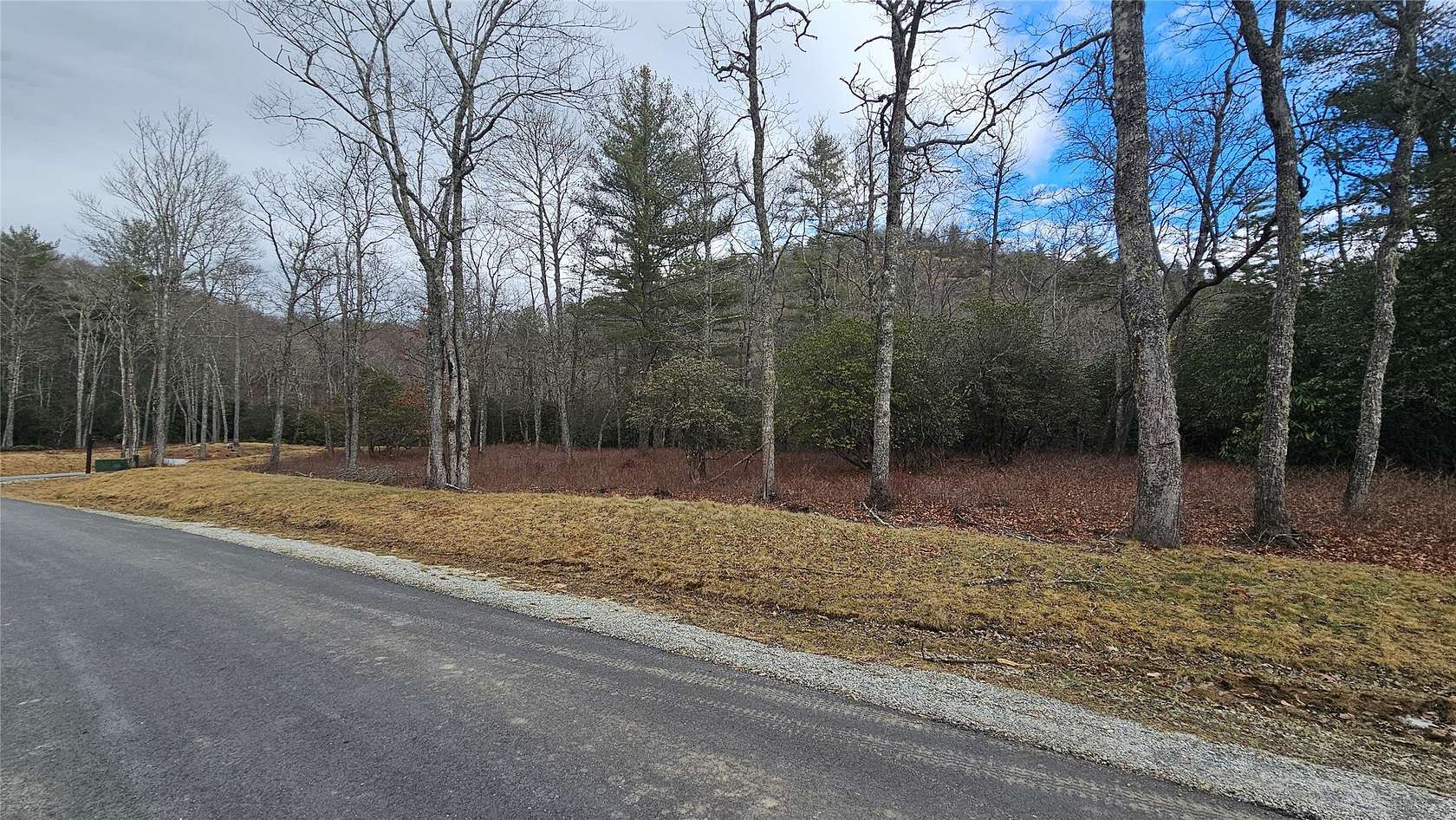 1.17 Acres of Residential Land for Sale in Glenville, North Carolina