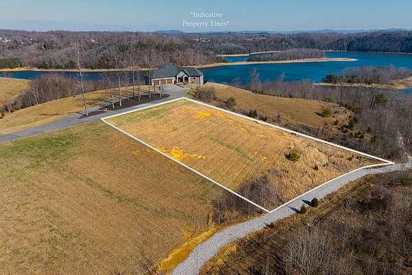 1.38 Acres of Residential Land for Sale in Byrdstown, Tennessee