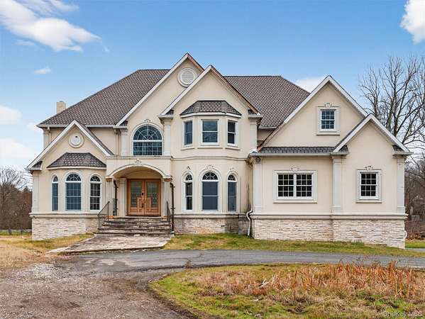 2.5 Acres of Residential Land with Home for Sale in Spring Valley, New York