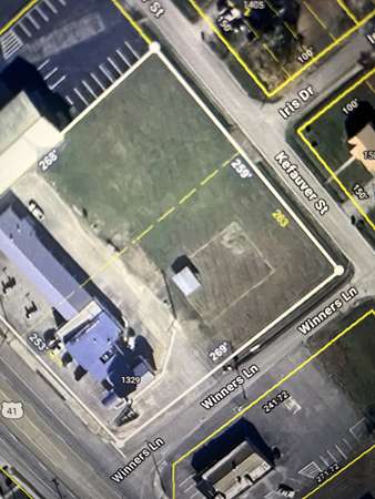 7 Acres of Commercial Land for Sale in Manchester, Tennessee