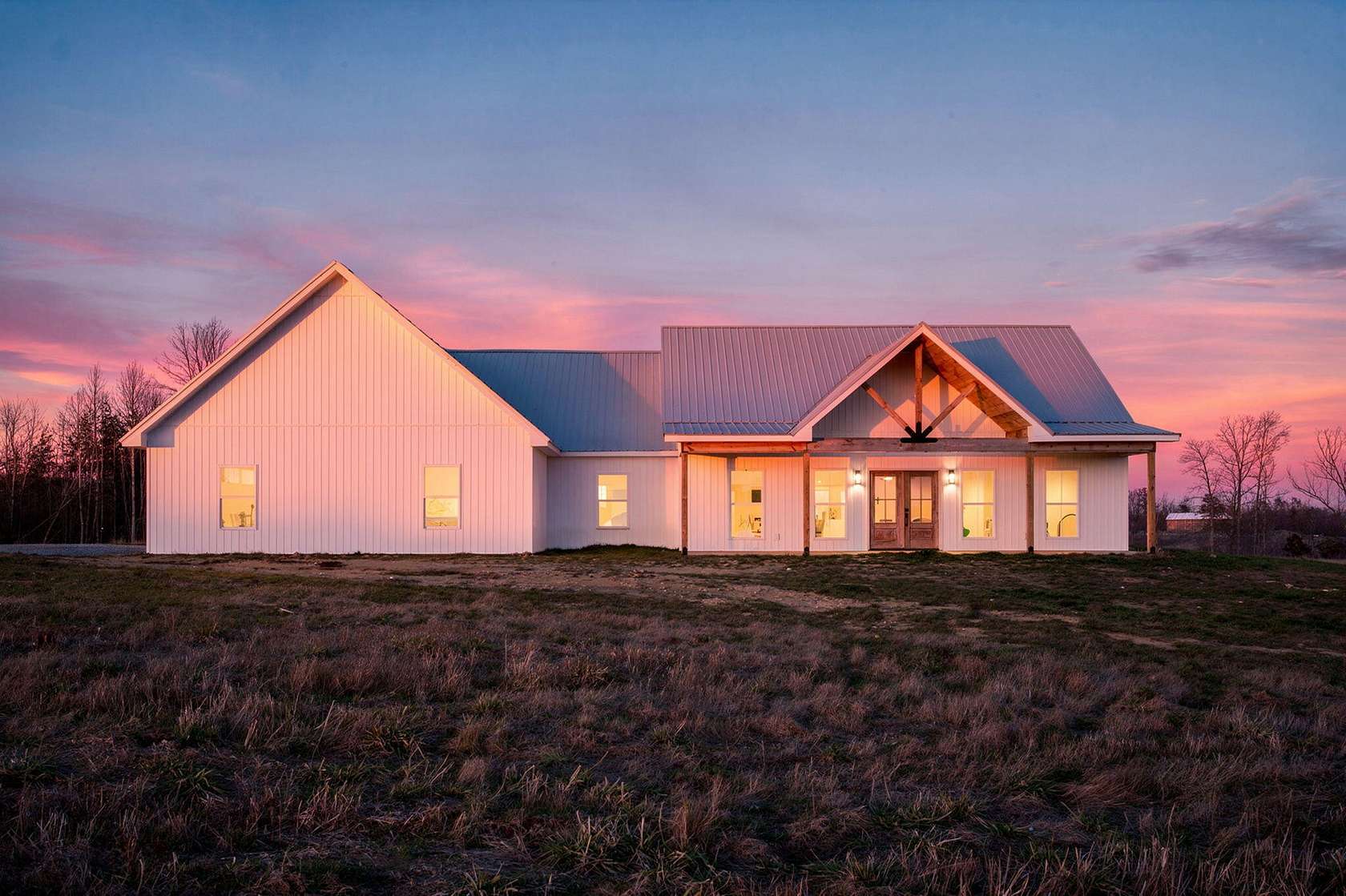 15.8 Acres of Land with Home for Sale in Graysville, Tennessee