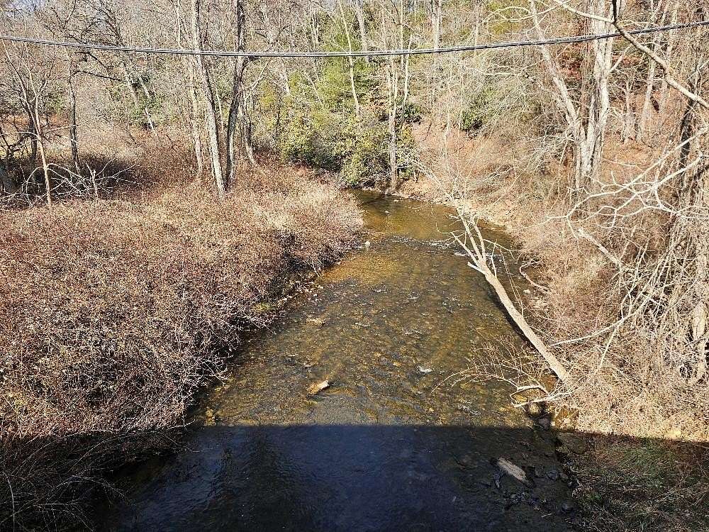 21.7 Acres of Agricultural Land for Sale in Laurel Fork, Virginia