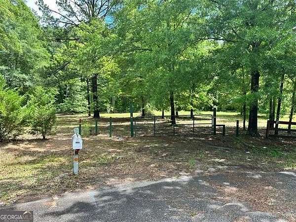 2.26 Acres of Land for Sale in Griffin, Georgia