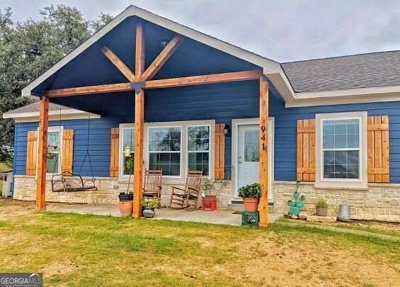 4.46 Acres of Residential Land with Home for Sale in Griffin, Georgia