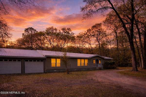 6.66 Acres of Land with Home for Sale in Middleburg, Florida