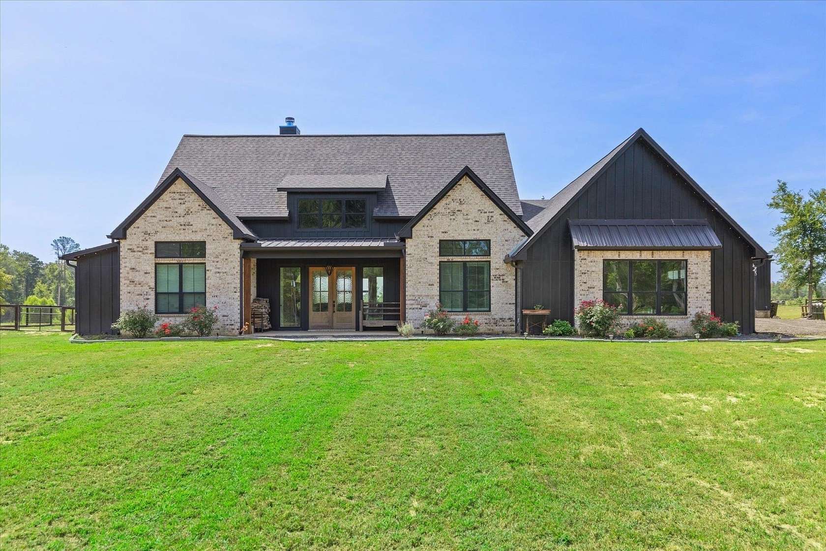 7.27 Acres of Land with Home for Sale in Ashland, Texas