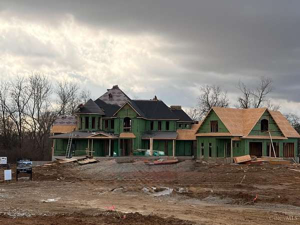 3.54 Acres of Residential Land with Home for Sale in Loveland, Ohio