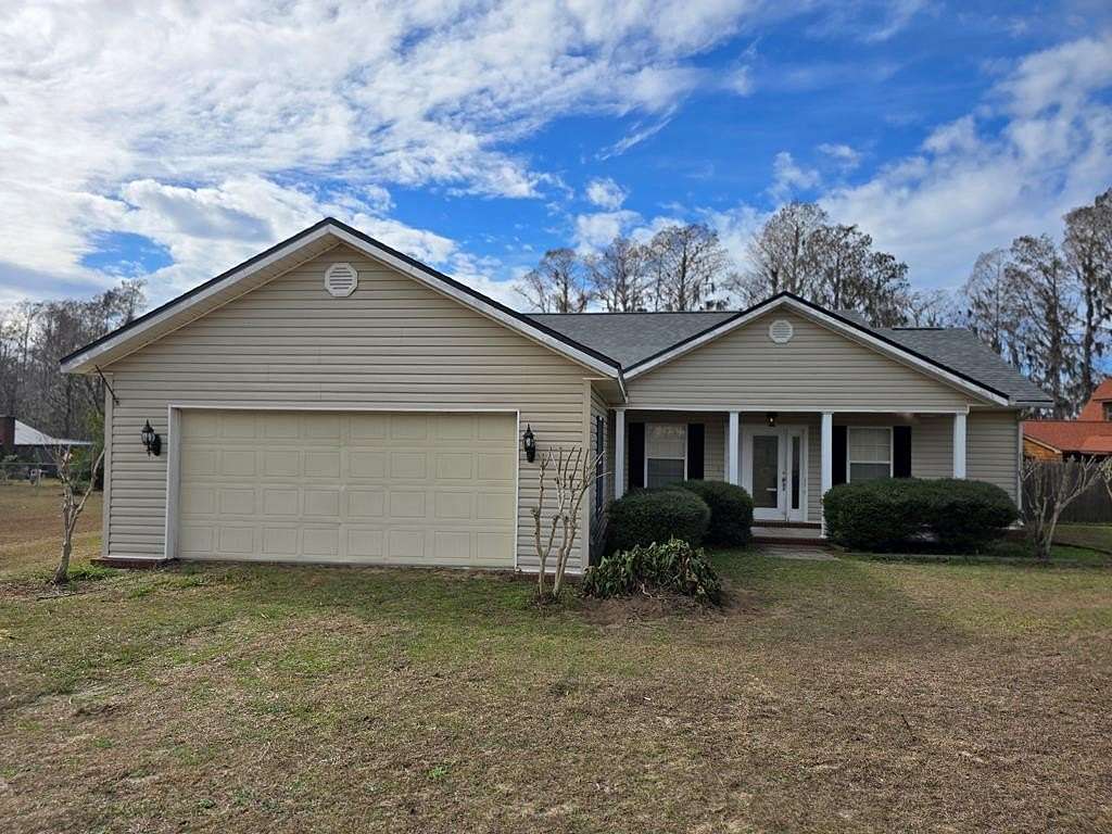 2 Acres of Residential Land with Home for Sale in Jennings, Florida