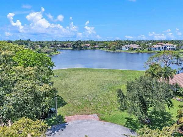 0.7 Acres of Residential Land for Sale in Parkland, Florida