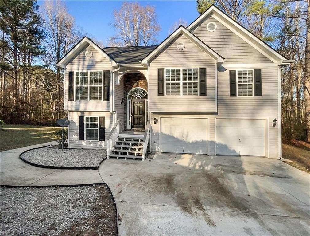 2 Acres of Residential Land with Home for Sale in Jefferson, Georgia