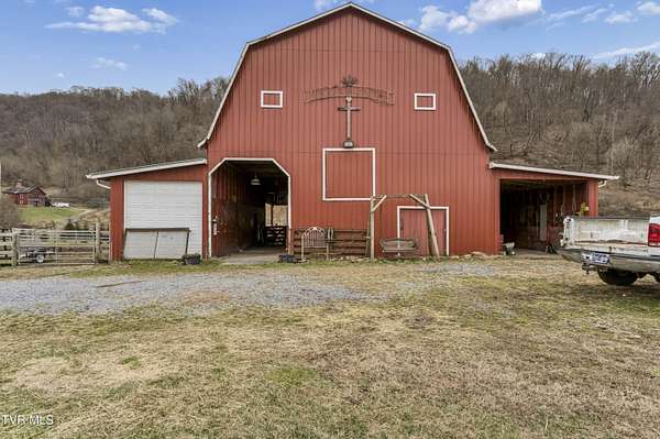 11.3 Acres of Land for Sale in Elizabethton, Tennessee