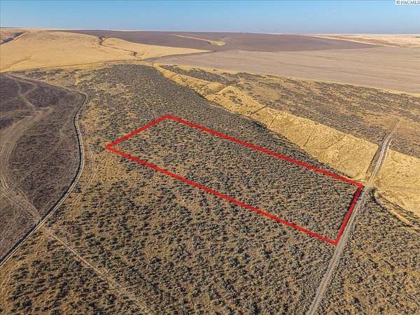 5 Acres of Residential Land for Sale in Benton City, Washington