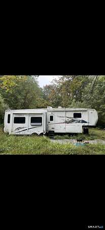 2 Acres of Residential Land for Sale in Ledyard Town, Connecticut