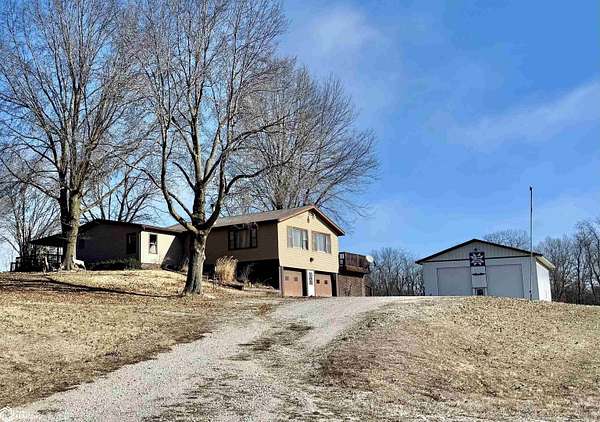 2.4 Acres of Residential Land with Home for Sale in Burlington, Iowa