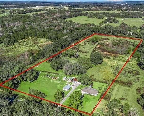 20 Acres of Agricultural Land with Home for Sale in Wildwood, Florida