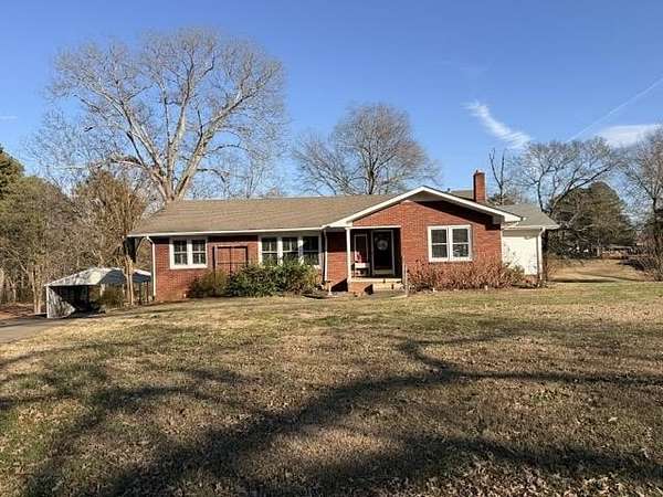 2 Acres of Land with Home for Sale in Cherokee, Alabama