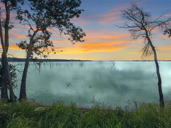 1.19 Acres of Residential Land for Sale in Corsicana, Texas