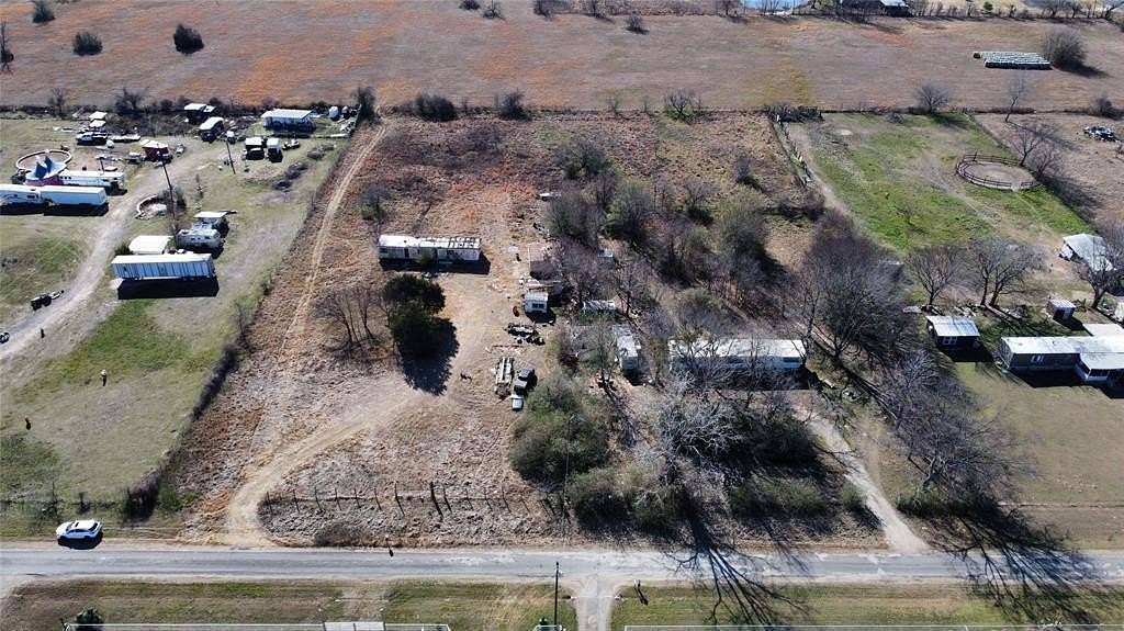 3.76 Acres of Land for Sale in Scurry, Texas