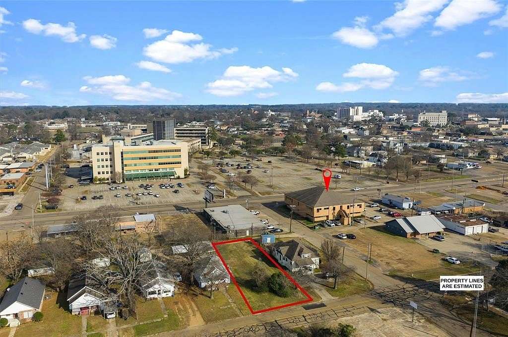 0.17 Acres of Mixed-Use Land for Sale in Texarkana, Texas