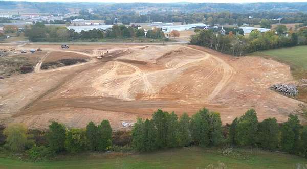 52.9 Acres of Agricultural Land for Sale in Athens, Tennessee