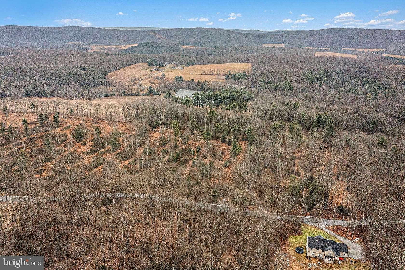 9.89 Acres of Residential Land for Sale in Barnesville, Pennsylvania