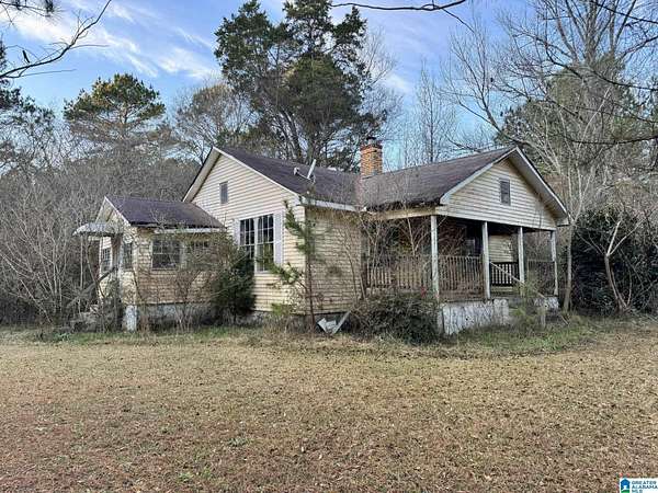 1.68 Acres of Residential Land with Home for Sale in Quinton, Alabama