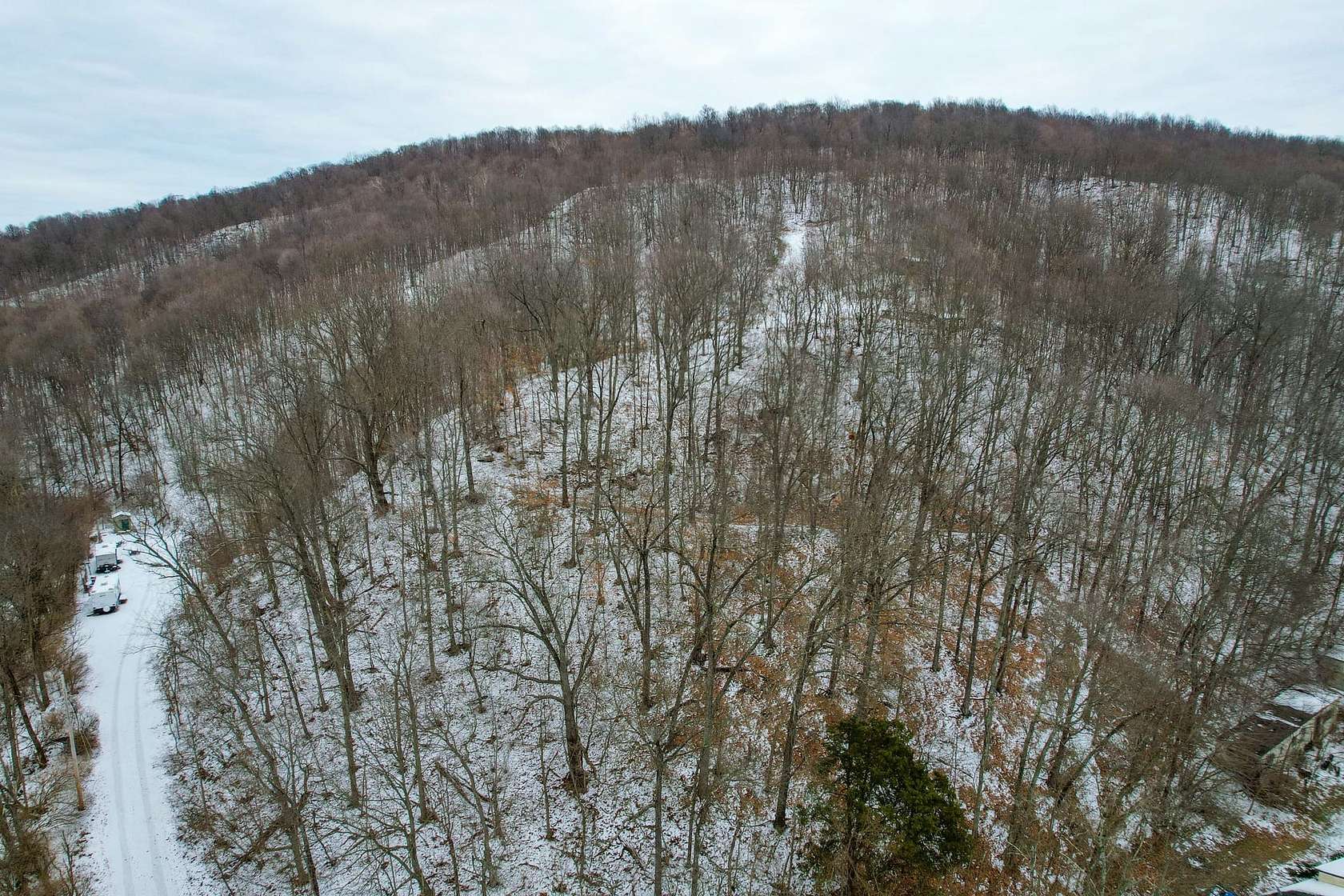 84 Acres of Recreational Land for Sale in Bainbridge, Ohio
