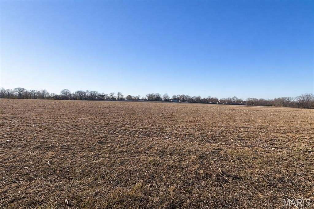 2 Acres of Residential Land for Sale in Troy, Illinois