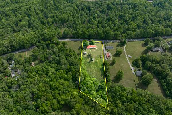 3.4 Acres of Land with Home for Sale in Franklin, Tennessee