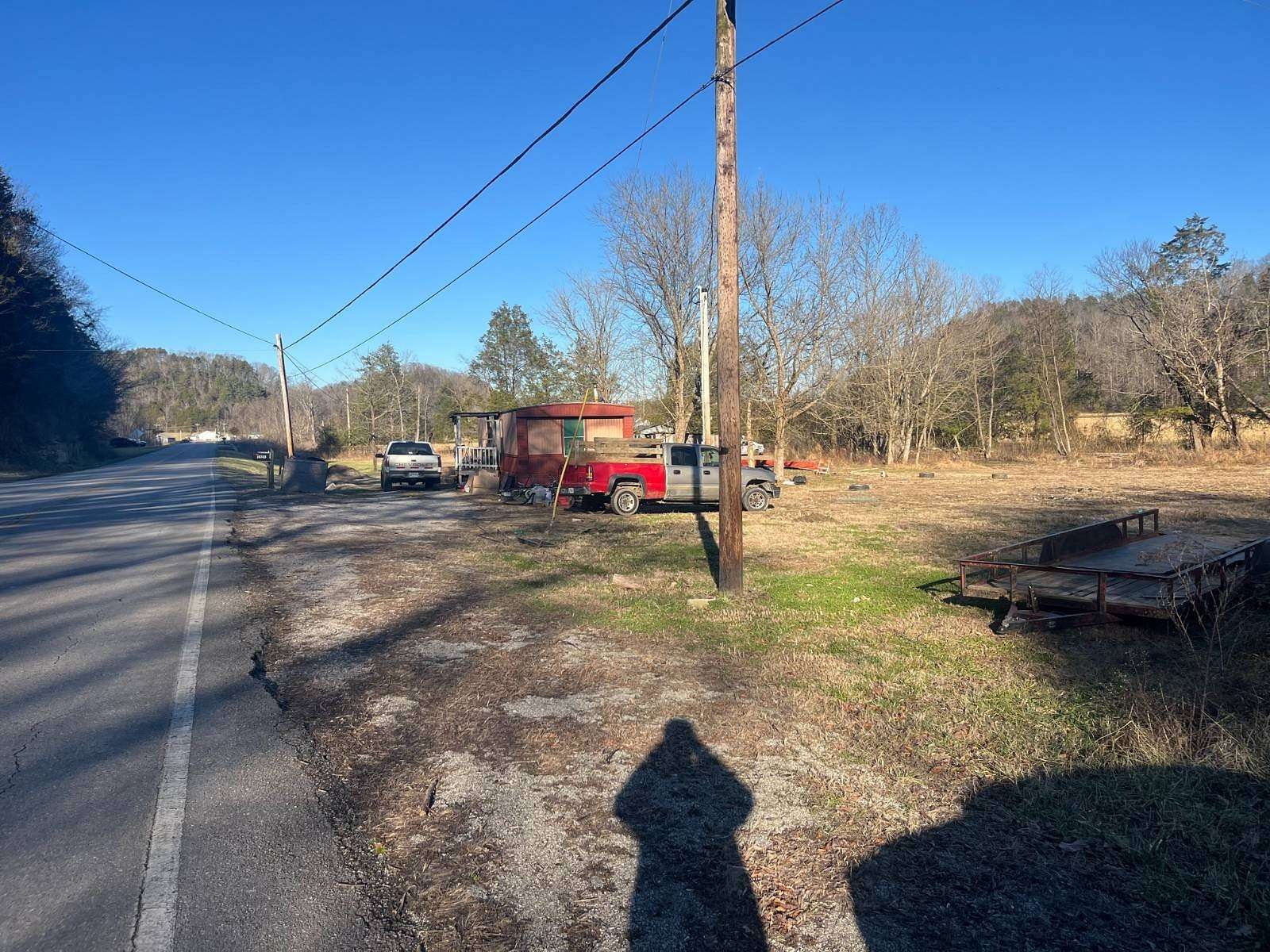 1 Acre of Land for Sale in Burkesville, Kentucky