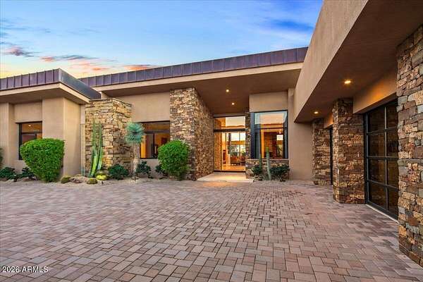 1.62 Acres of Land with Home for Sale in Scottsdale, Arizona
