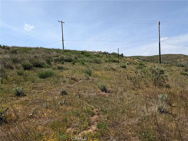 10 Acres of Land for Sale in Castaic, California