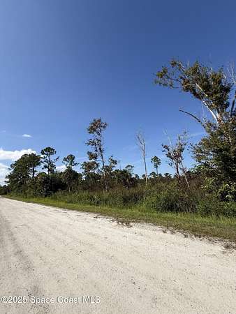 1.19 Acres of Residential Land for Sale in Malabar, Florida